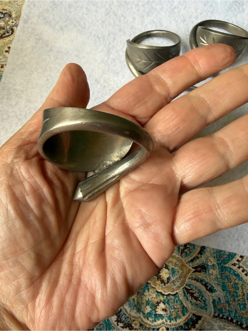 Pewter Napkin Rings Set Of 4 Vintage Leaf Design boho Decor Mid Century